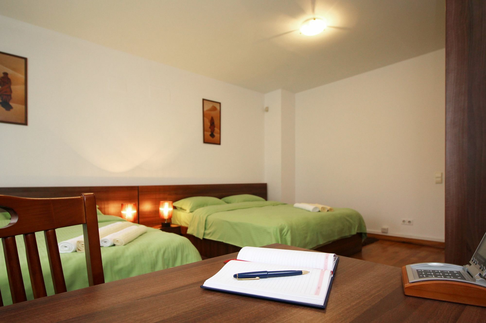 Central Villa Букурещ Екстериор снимка